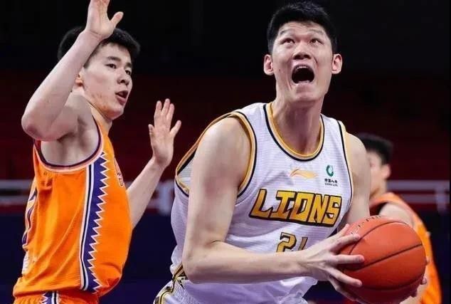 午夜视频免费在线播放