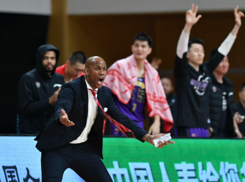 在线免费看av